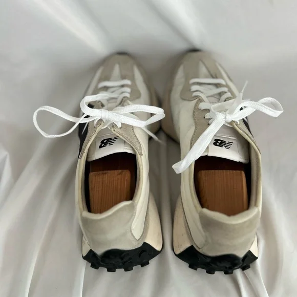 New Balance 327 Men's Retro Running Sneakers White with Black N - Picture 3 of 6